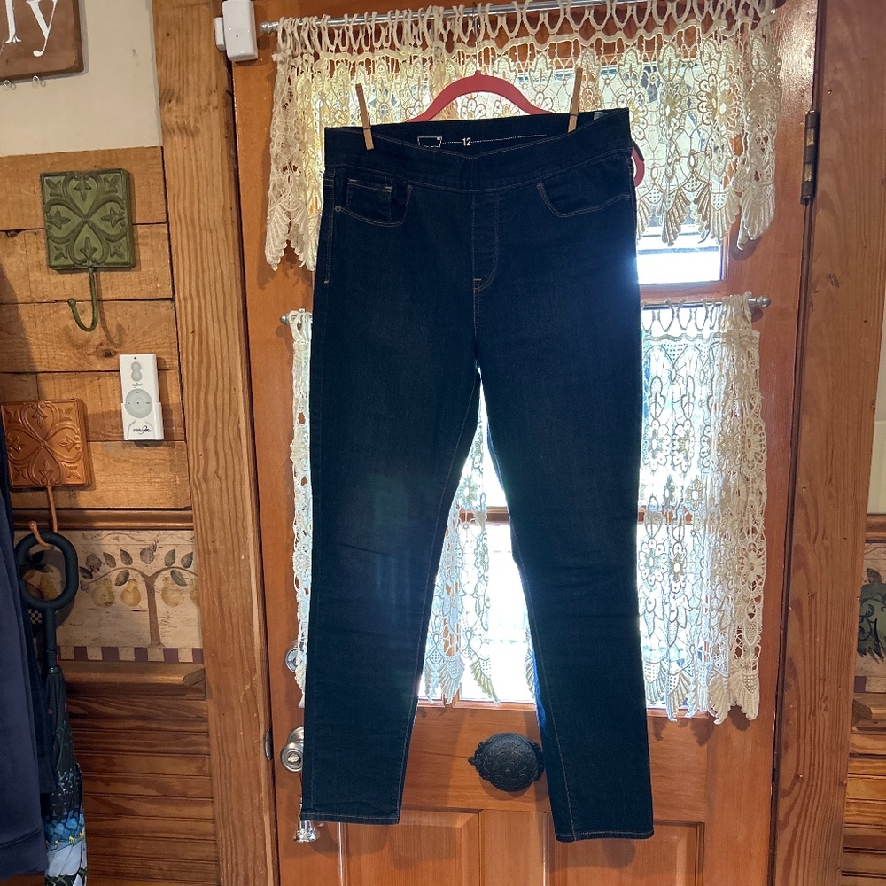 Pull Up Jeans